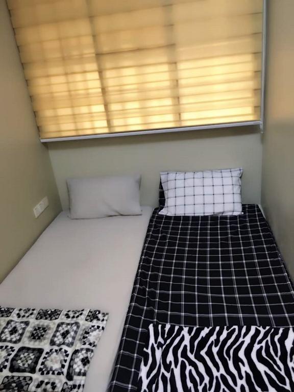 Dekota Homestay Jonker Melaka Esterno foto